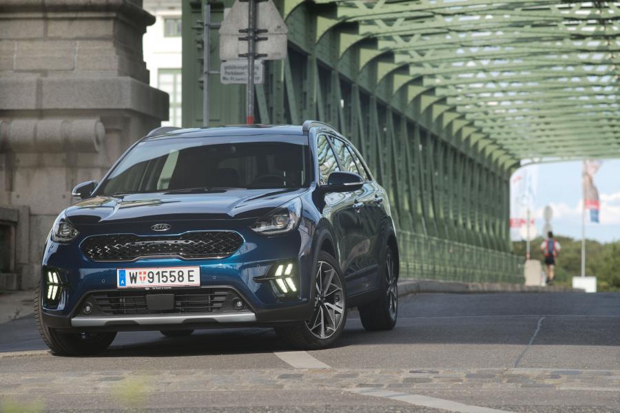  Kia Niro EcoHybrid (DE) 2019 года  (WW) (фото 13 из 53)